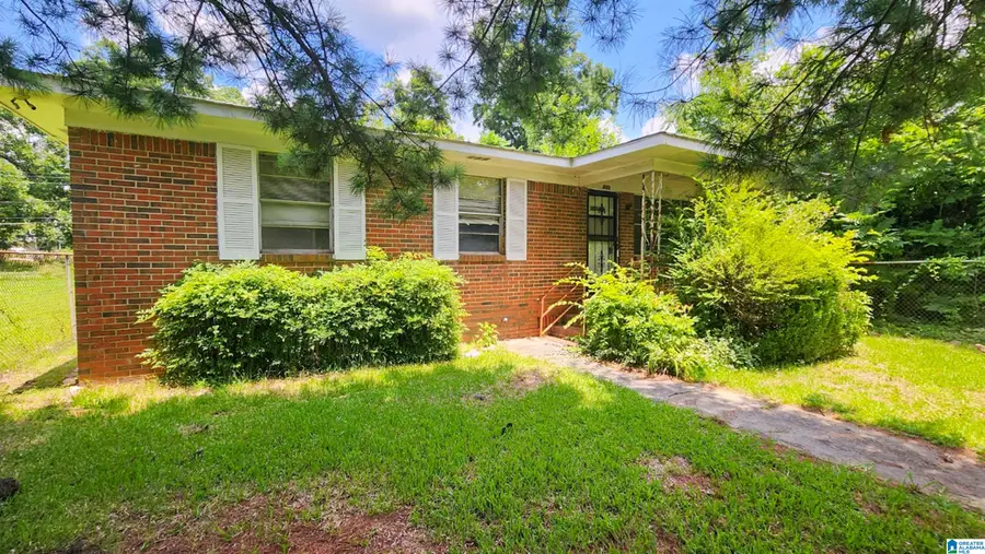 522 64TH STREET, Fairfield, AL 35064 - #2