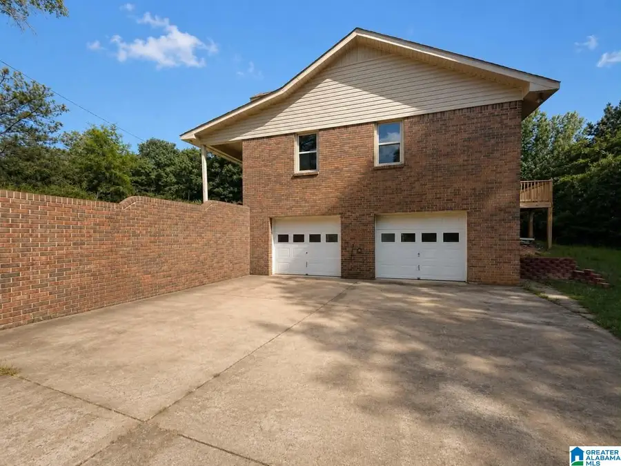 853 COUNTY ROAD 121, Jemison, AL 35085 - #2