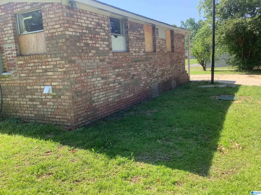 534 1ST STREET SW, Graysville, AL 35073 - #2
