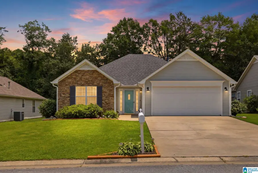 133 LAKE TERRACE, Alabaster, AL 35007 - #2