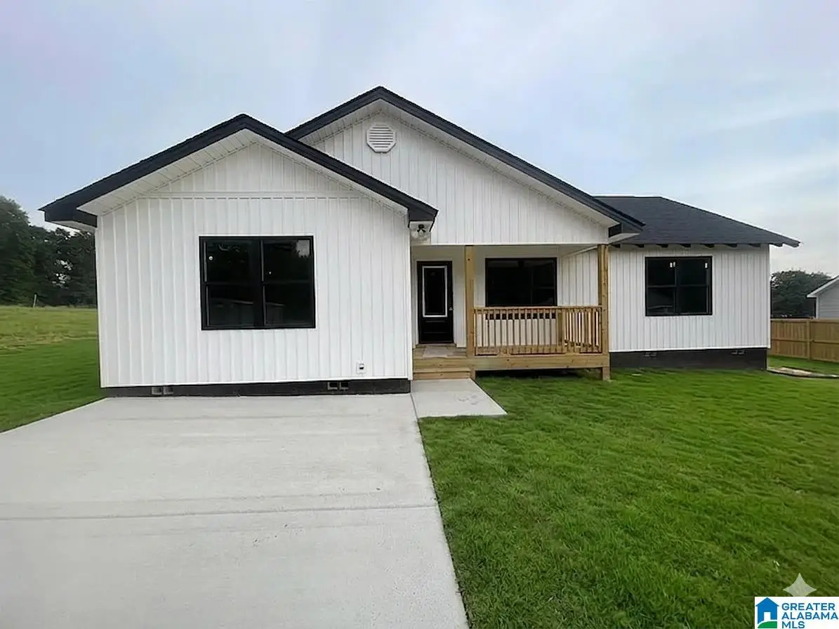 160 COUNTY ROAD 951, Clanton, AL 35045 - #1