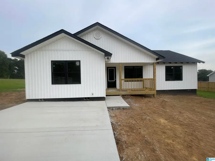 160 COUNTY ROAD 951, Clanton, AL 35045 - #2