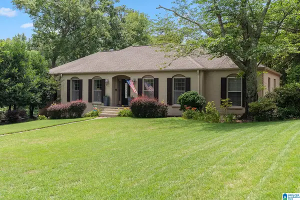 3748 VALLEY HEAD ROAD, Mountain brook, AL 35223