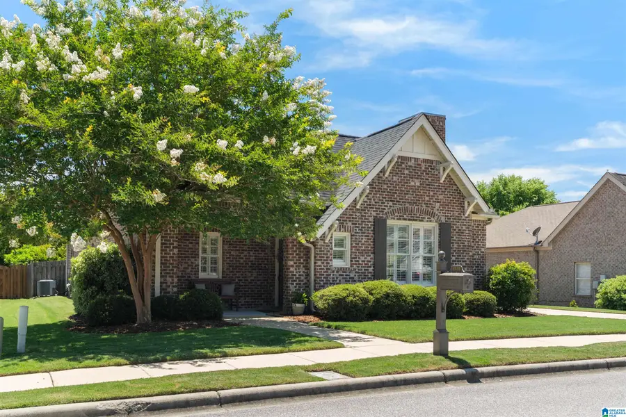 3933 COTSWOLD DRIVE S, Birmingham, AL 35242 - #3