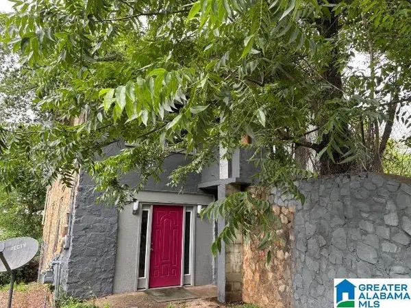 21 CIRCLE DRIVE, Anniston, AL 36201