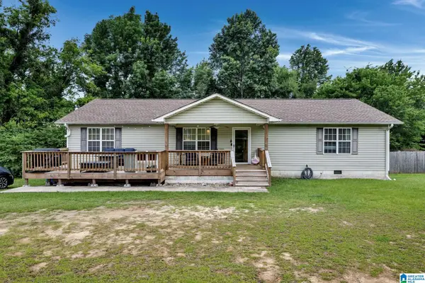 27 CLEARVIEW CIRCLE, Hayden, AL 35079