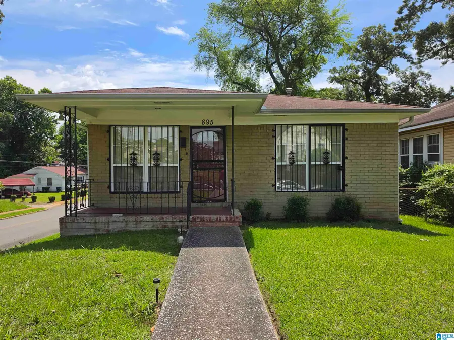 895 5TH PLACE W, Birmingham, AL 35204 - #2