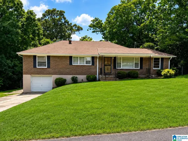 2228 2ND PLACE NW, Center point, AL 35215