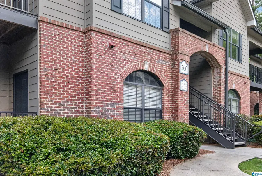 203 STERLING OAKS DRIVE, Hoover, AL 35244 - #3