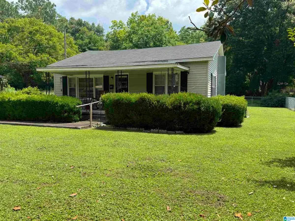504 N CENTER AVENUE, Piedmont, AL 36272