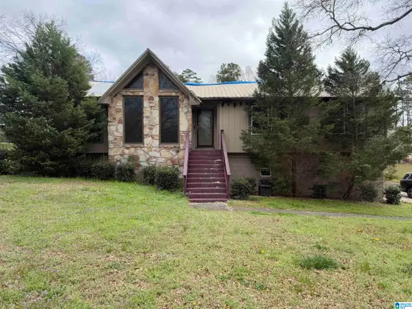 131 WESTWOOD DRIVE SW, Bessemer, AL 35022