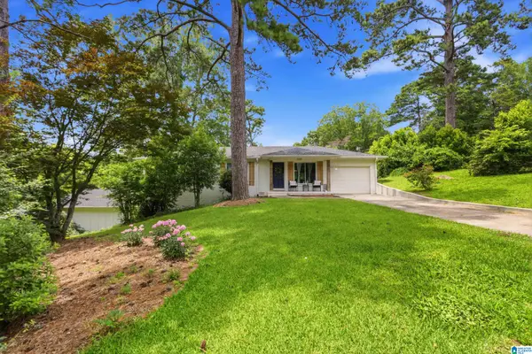 1100 BROOKWOOD COURT, Gardendale, AL 35071