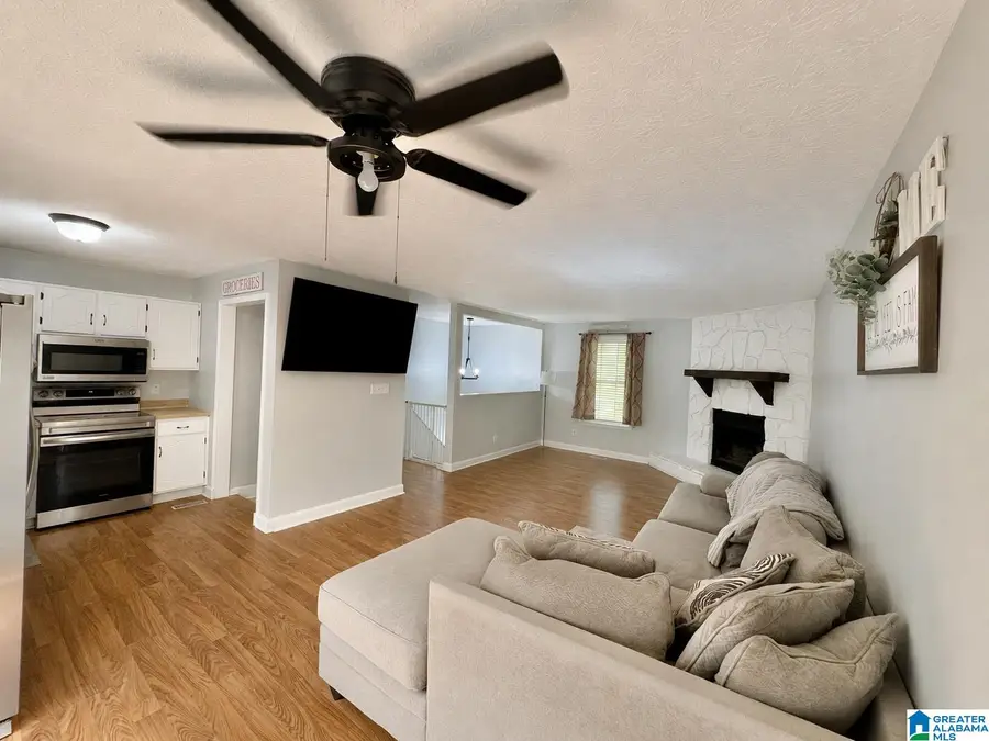 602 SHANNAHAN DRIVE, Weaver, AL 36277 - #3