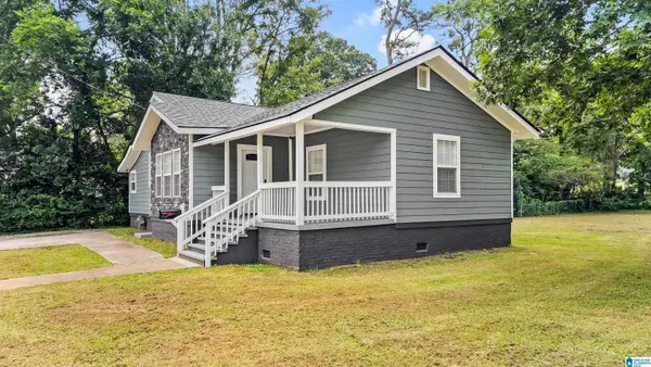 1017 VINESVILLE ROAD, Birmingham, AL 35208