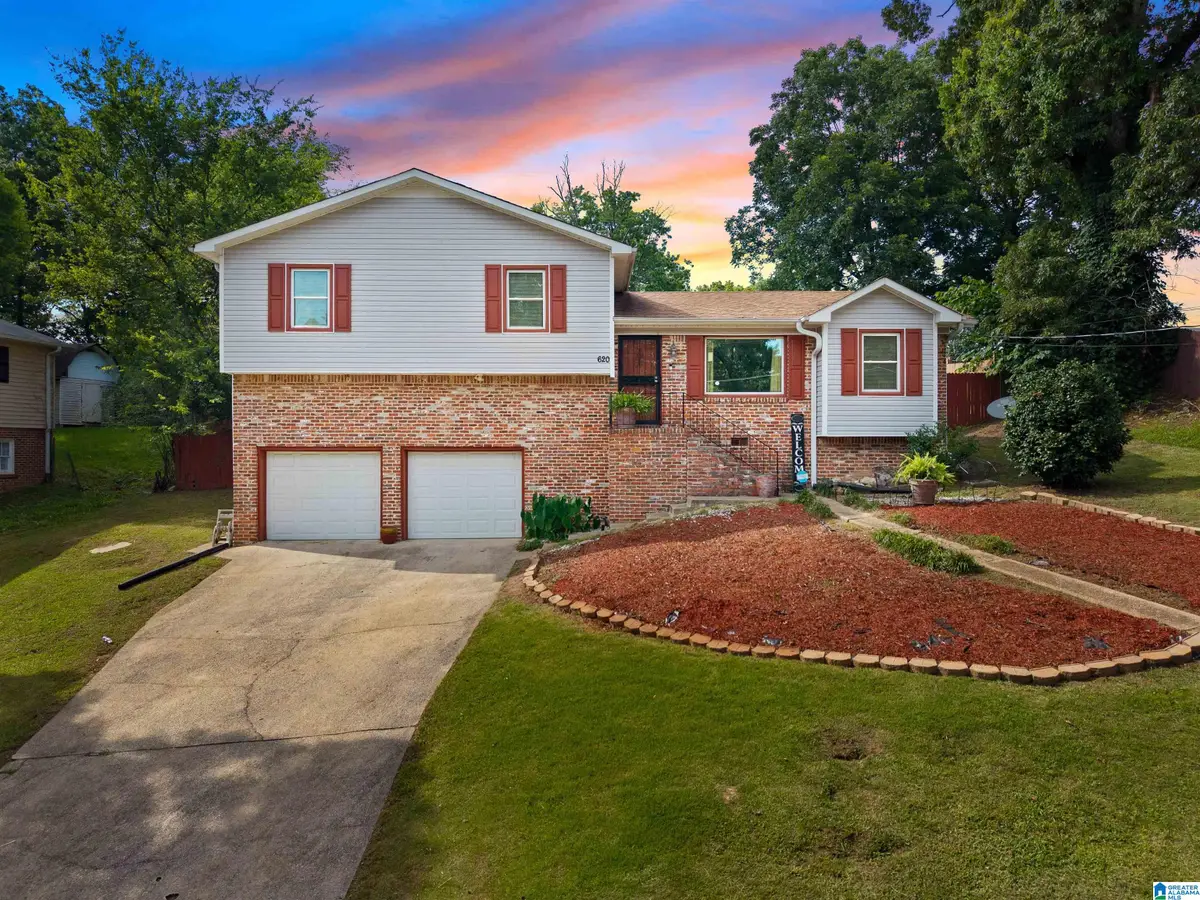 620 16TH AVENUE NW, Center Point, AL 35215 - #1