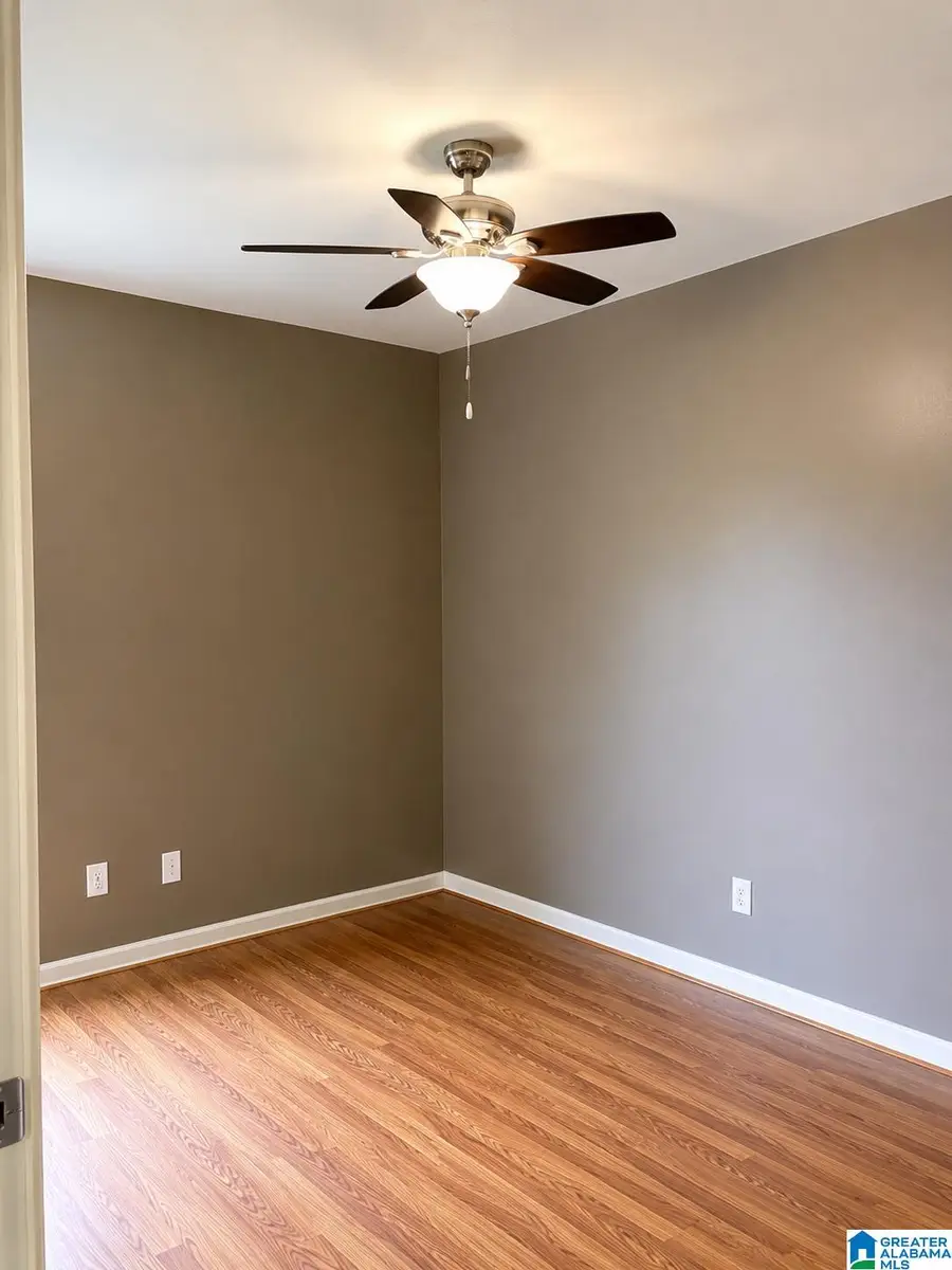 908 MERIWETHER DRIVE, Calera, AL 35040 - #3