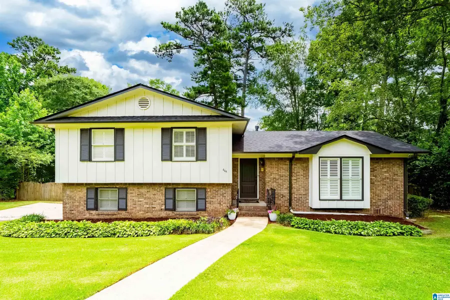605 TWIN BRANCH DRIVE, Vestavia Hills, AL 35226 - #2