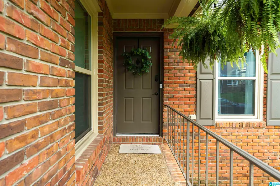 201 WOODBURY DRIVE, Vestavia Hills, AL 35216 - #3