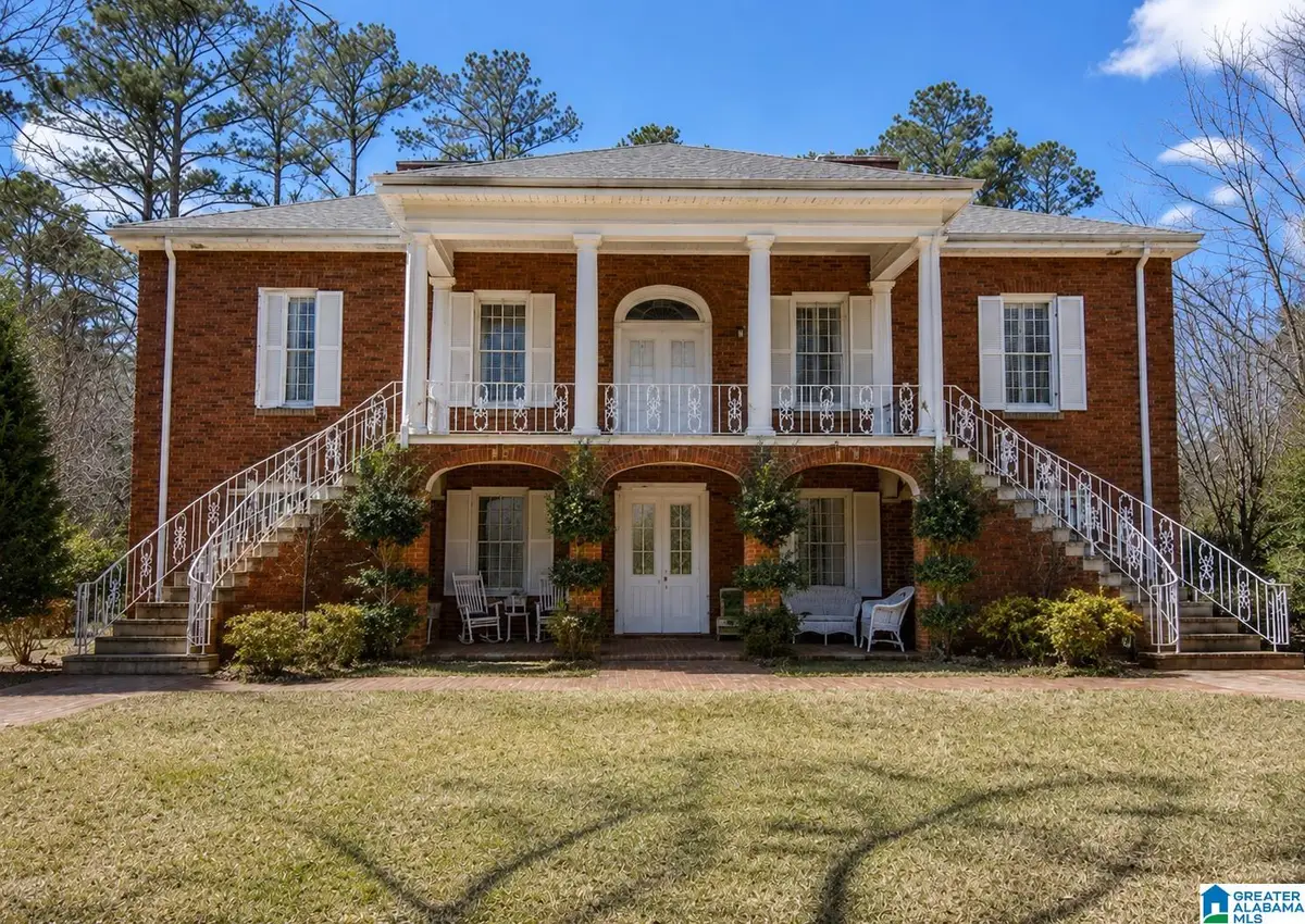 1305 COLUMBUS STREET W, Fayette, AL 35555 - #1