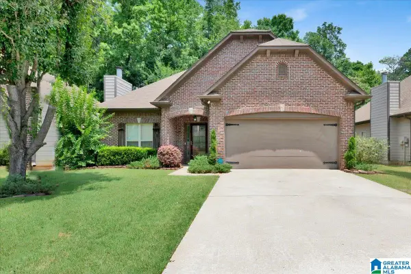 1131 EAGLE DRIVE, Maylene, AL 35114