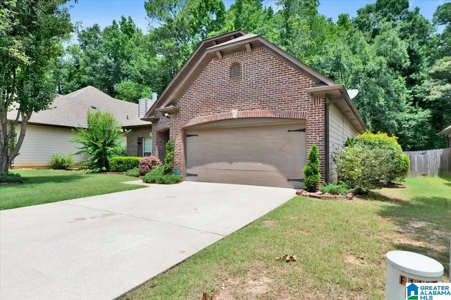 1131 EAGLE DRIVE, Maylene, AL 35114 - #2