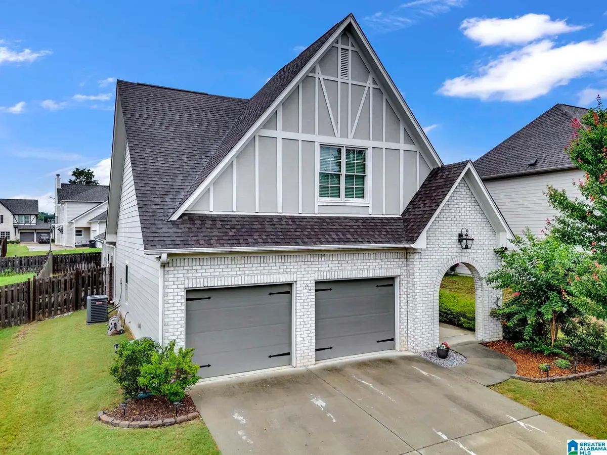 1096 GARNET DRIVE, Calera, AL 35040 - #1