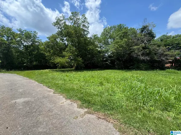 408 S CHRISTINE AVENUE, Anniston, AL 36207