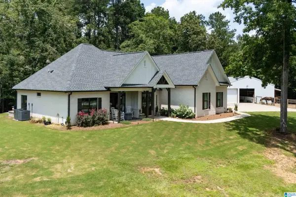 340 LAKE COTTAGE ROAD, Sterrett, AL 35147