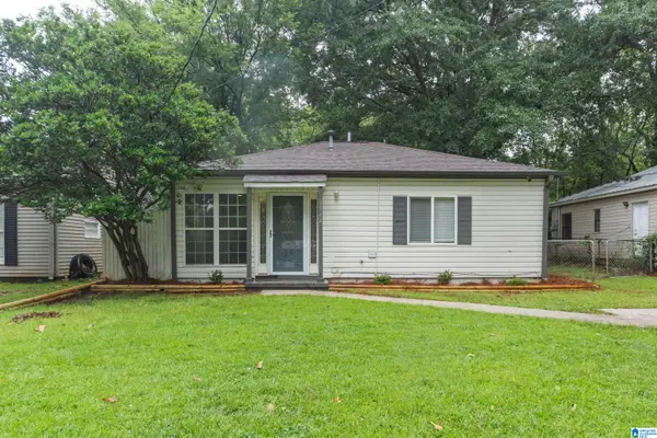 1544 26TH AVENUE N, Hueytown, AL 35023