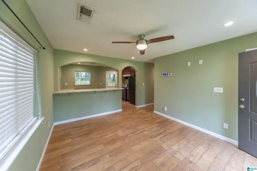 1544 26TH AVENUE N, Hueytown, AL 35023 - #2