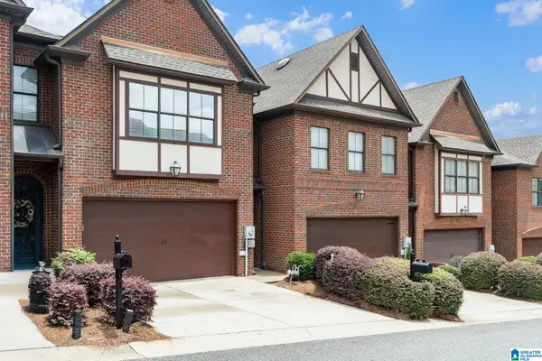 664 FLAG CIRCLE, Hoover, AL 35226
