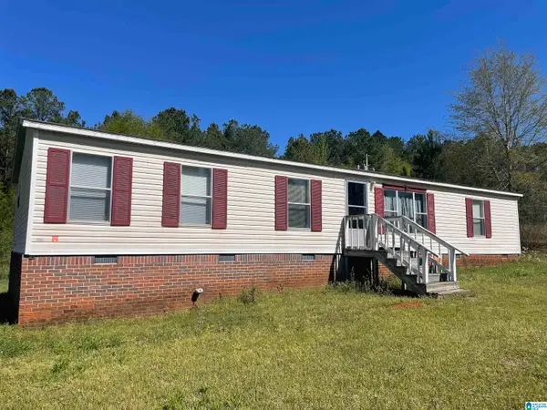 158 COUNTY ROAD 2031, Opelika, AL 36804