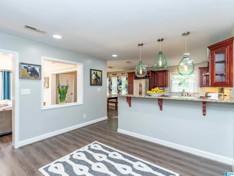 4032 MEADOWVIEW CIRCLE, Vestavia Hills, AL 35243 - #2