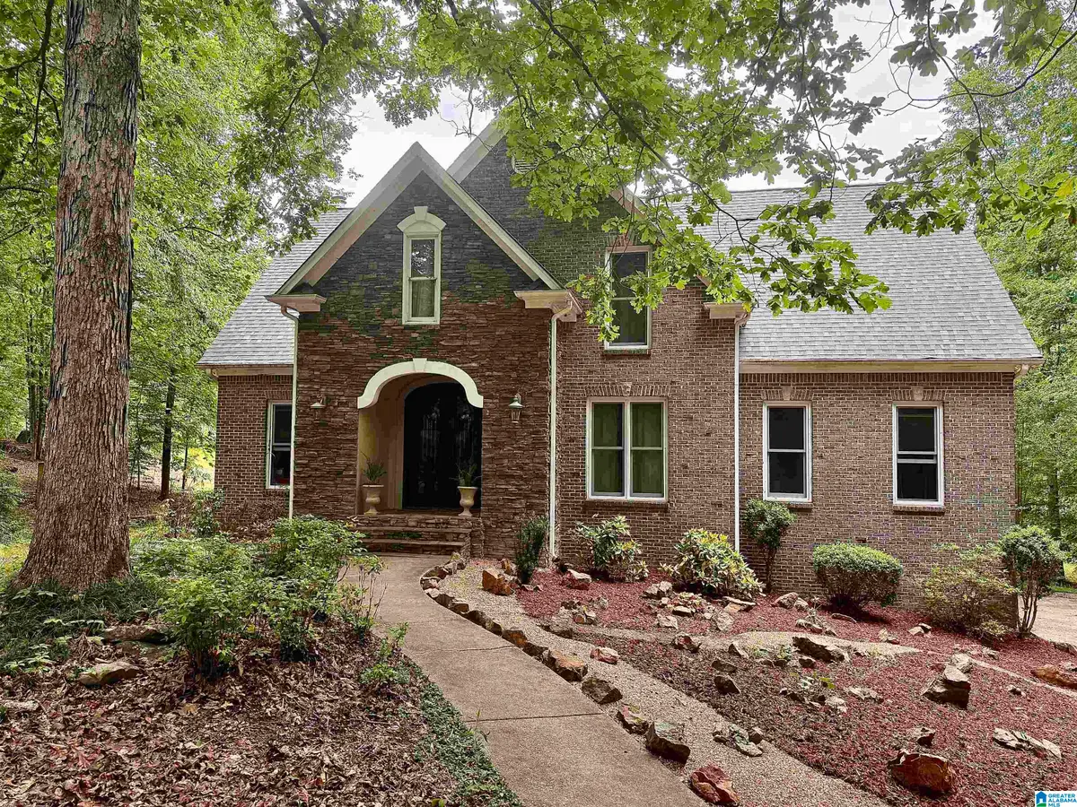 300 TWELVE OAKS CIRCLE, Chelsea, AL 35043 - #1