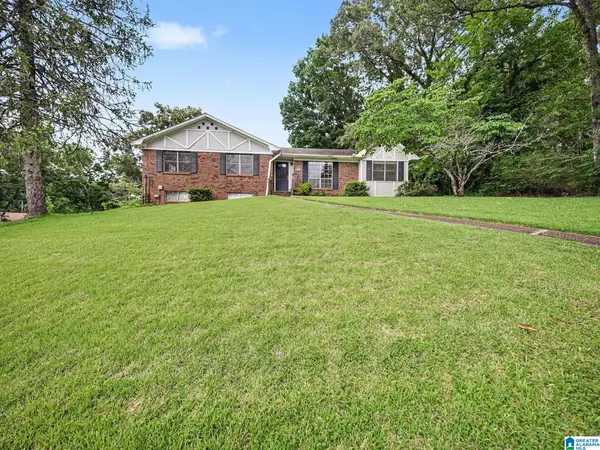 1861 CEDAR CREST ROAD, Birmingham, AL 35214