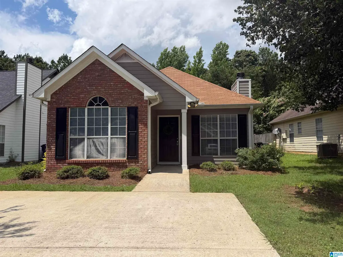 156 CARRINGTON LANE, Calera, AL 35040 - #1