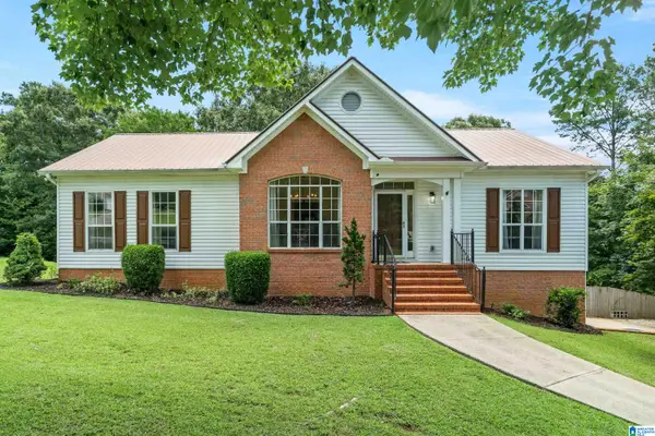 7732 S CREST TRAIL, Helena, AL 35022