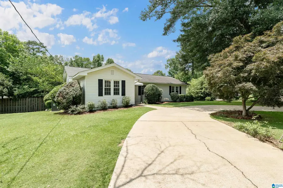 4028 N CAHABA DRIVE, Vestavia Hills, AL 35243 - #3