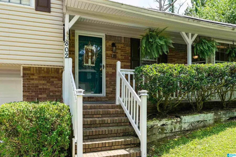 802 6TH AVENUE SW, Alabaster, AL 35007 - #2
