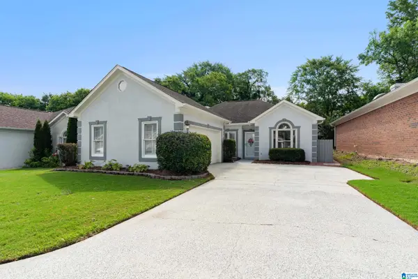 1112 BERWICK ROAD, Hoover, AL 35242
