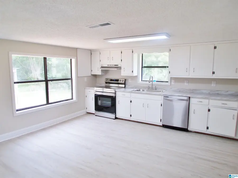 1905 ASHLAND HIGHWAY, Talladega, AL 35160 - #3