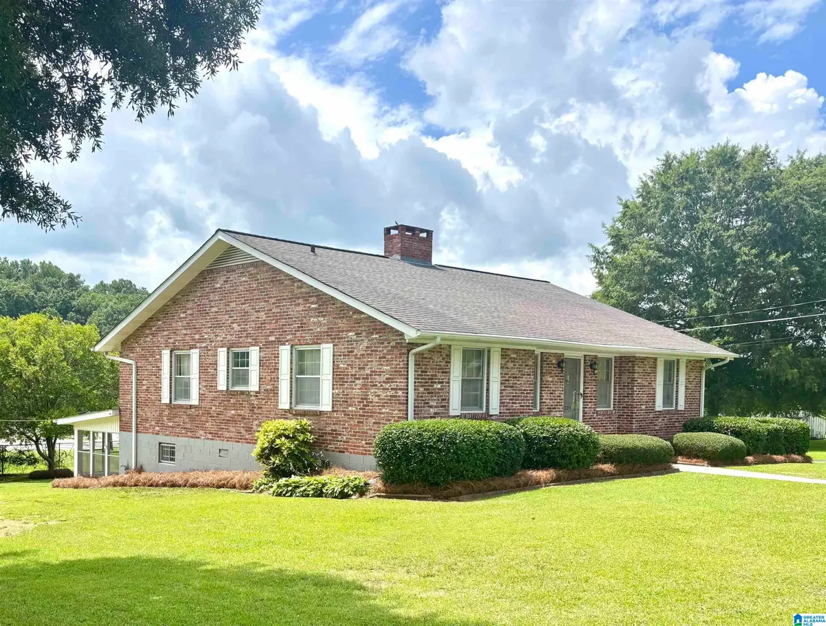 1201 LINCOLN AVENUE, Oneonta, AL 35121 - #1