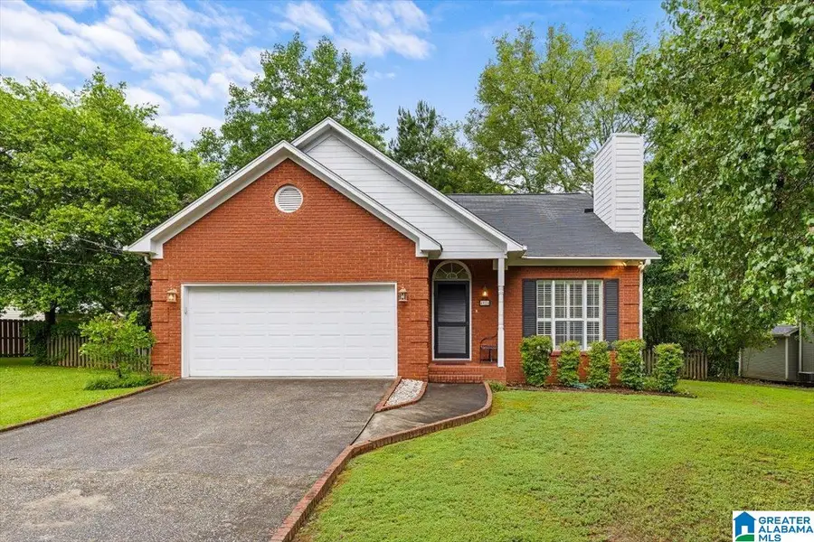 4024 CHRISTOPHER DRIVE, Vestavia Hills, AL 35243 - #2