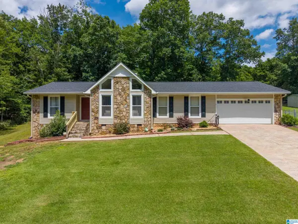 1302 LOUISE DRIVE SE, Jacksonville, AL 36265