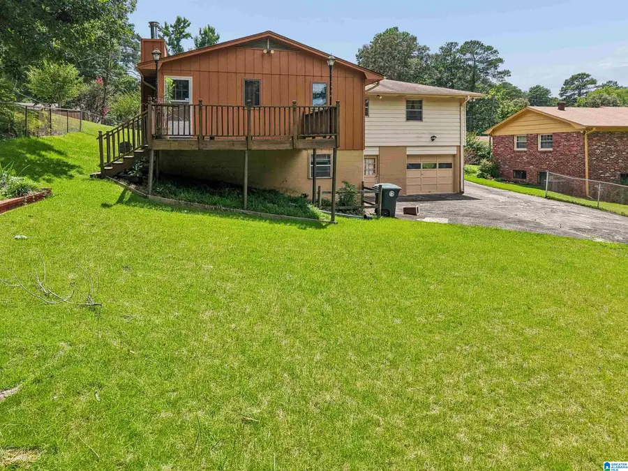 830 SHERWOOD FOREST DRIVE, Birmingham, AL 35235 - #2