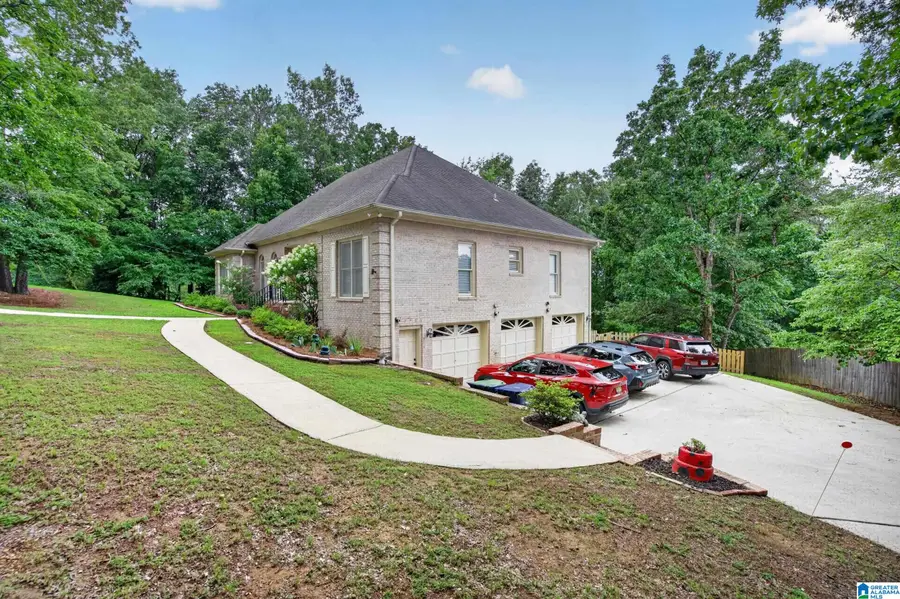 101 KINGSLEY ROAD, Alabaster, AL 35007 - #2