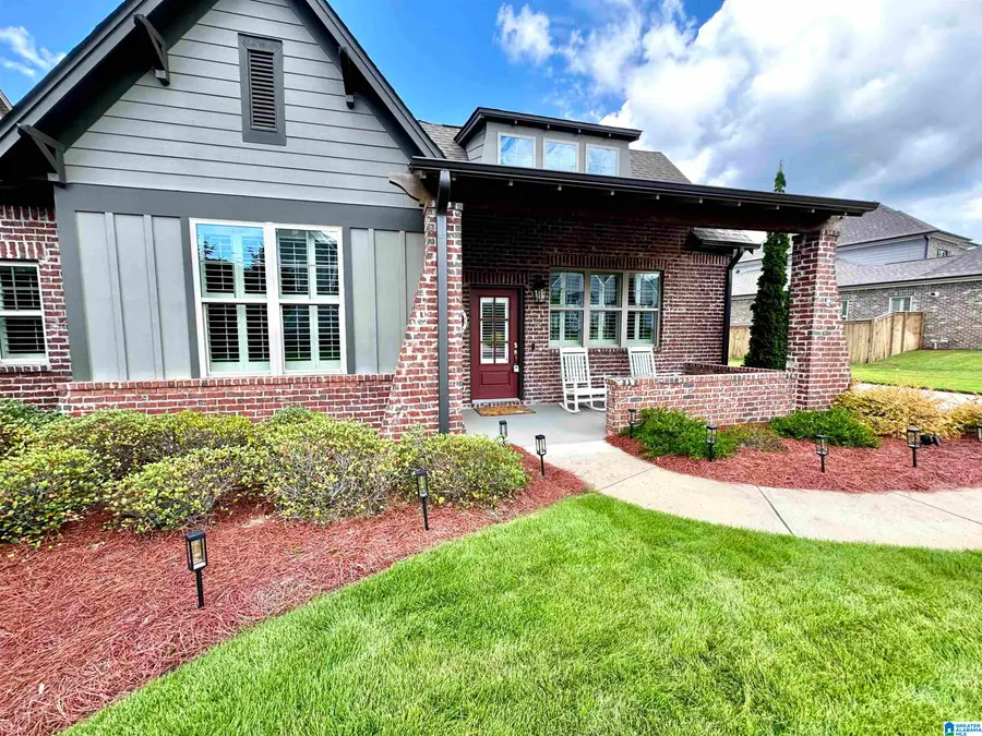 543 GRIFFIN LAKE TRACE, Birmingham, AL 35242 - #2