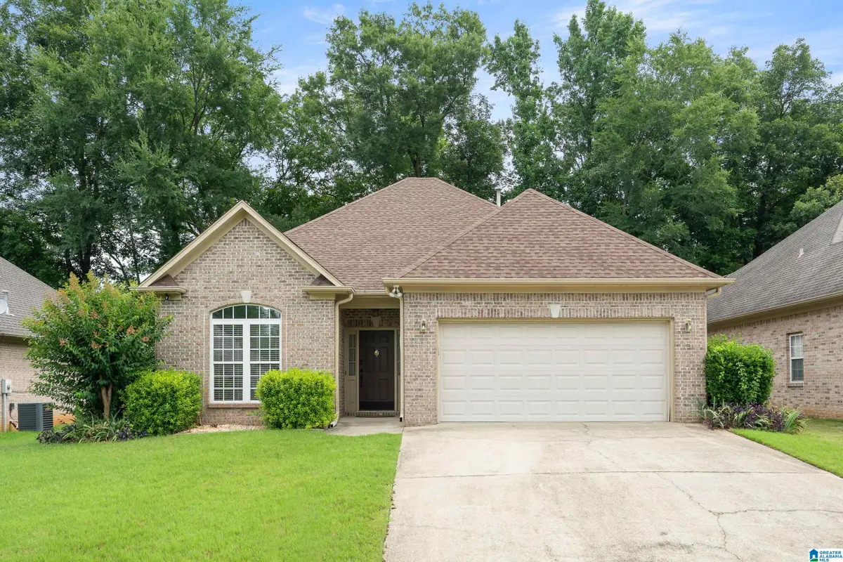 4542 RIVERBIRCH DRIVE, Bessemer, AL 35022 - #1