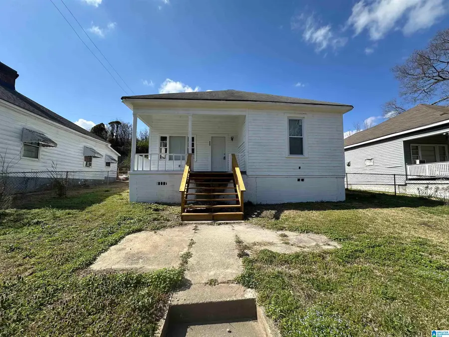 10 RAILROAD AVENUE, Anniston, AL 36201 - #3