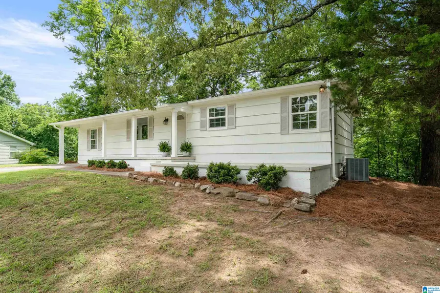 513 MOORE STREET, Gardendale, AL 35071 - #3